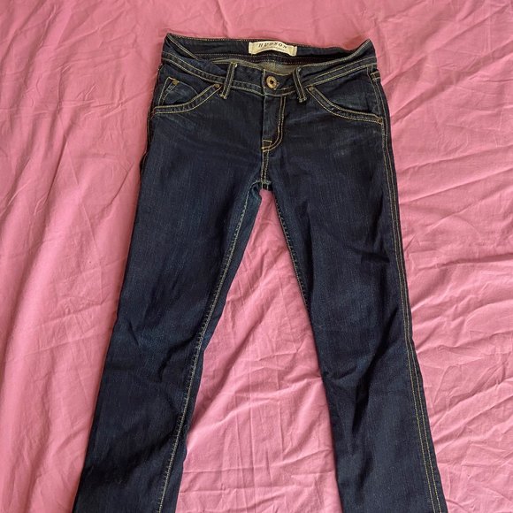 HUDSON LOWRISE DARK WASH JEANS - Picture 4 of 7